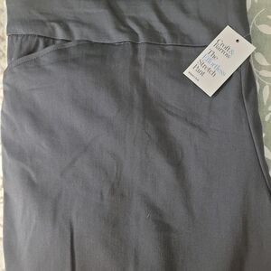 NWT Croft and Barrow Straight Leg PANTS